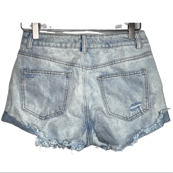 NWT FashionNova Take Me To The Concert Denim Jean Distressed Shorts Size 29 - Picture 12 of 12